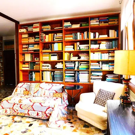 San Marco Nouvelle Vague Apartment Venice